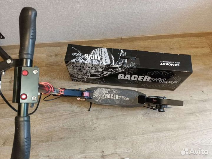 Городской самокат hello wood Racer Max