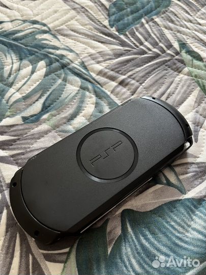 Sony PSP e 1008 прошитая