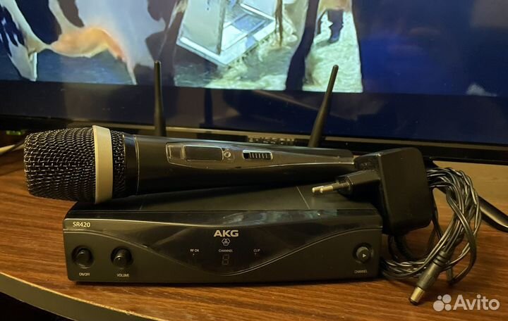 Радиосистема AKG