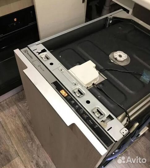 Ремонт стиральных машин Ремонт холодильников