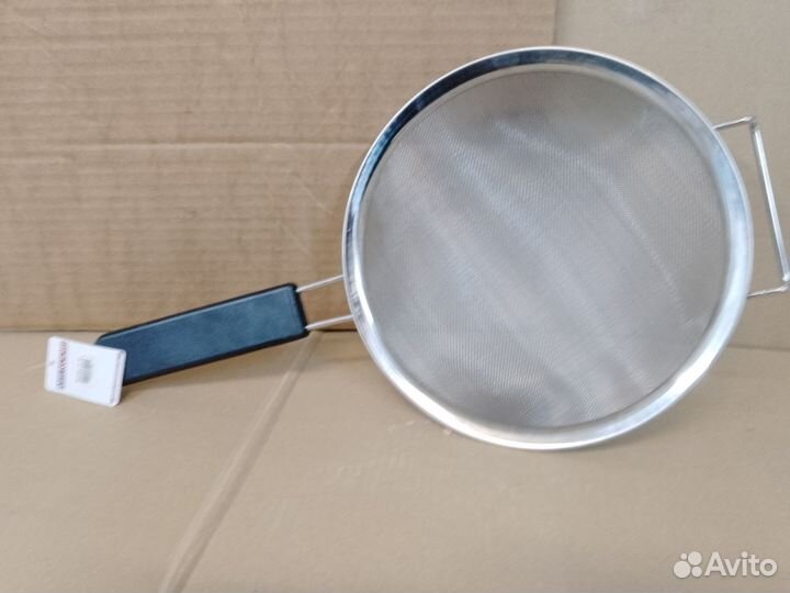 Сито металлическое с ручкой, 25 см