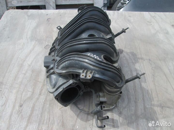 Киа Каренс Коллектор впускной