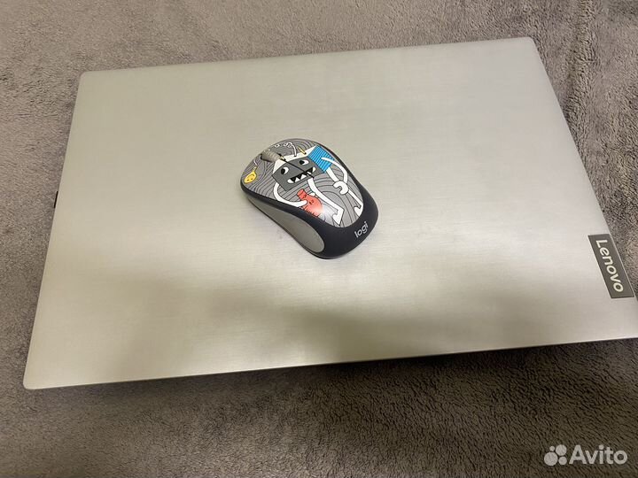 Ноутбук lenovo