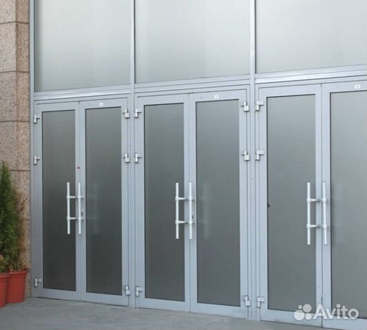 Алюминиевые двери и входные группы