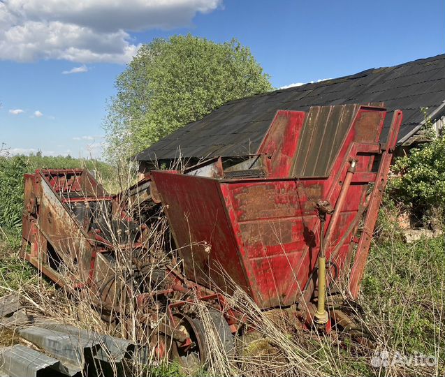 Картофельный комбайн