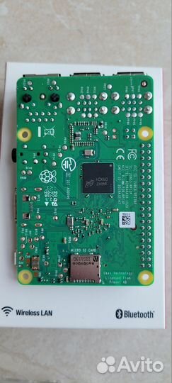 Микрокомпьютер Raspberry pi 3 b+