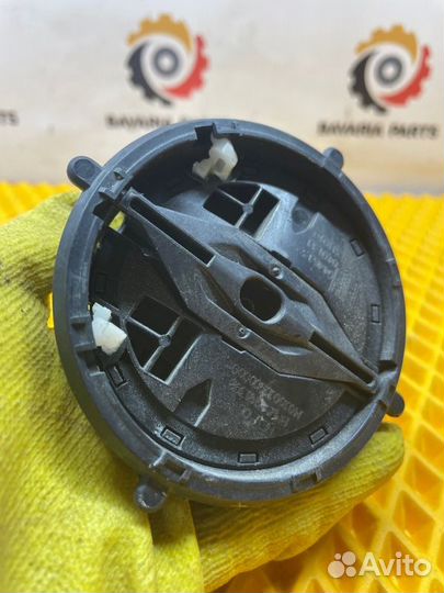 Мотор зеркала левый Bmw 7 F01 4.4 N63 2011