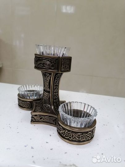 Подсвечник 