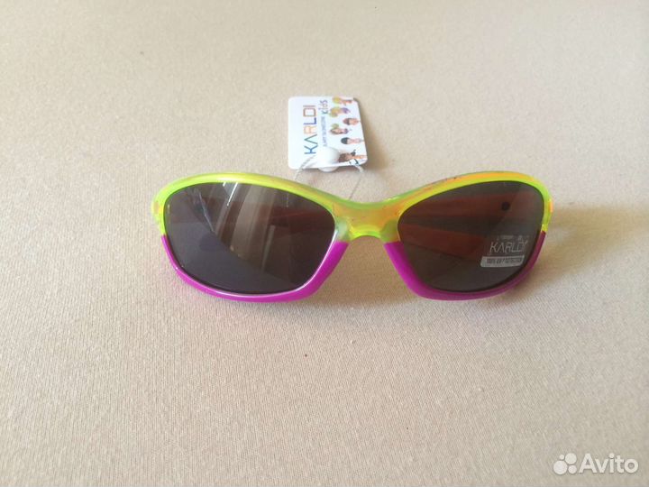 Солнцезащитные очки Германия новые 3-9 лет