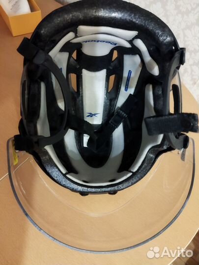 Шлем хоккейный reebok 6k