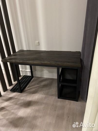 Комьютерный стол