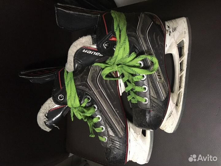 Коньки хоккейные Bauer р-р 32,5