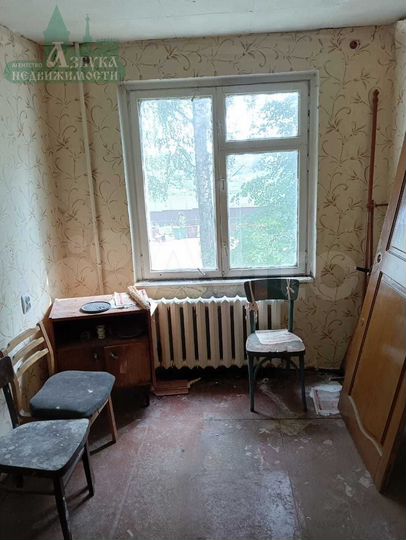 Комната 11 м² в 2-к., 2/5 эт.