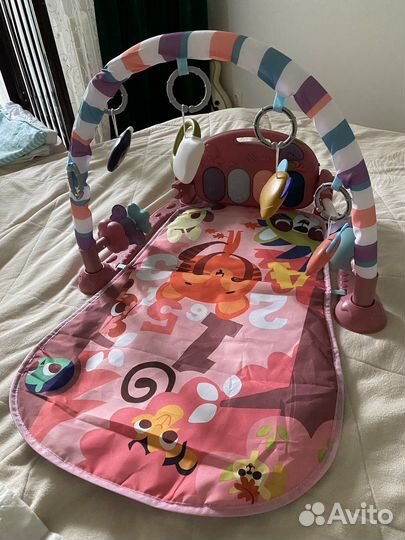 Развивающий коврик с пианино