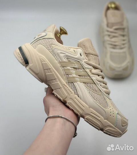 Кроссовки женские Adidas Response CL люкс