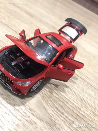 Модель Мерседес 63s