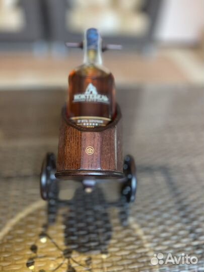 Подставка для бутылки дерево