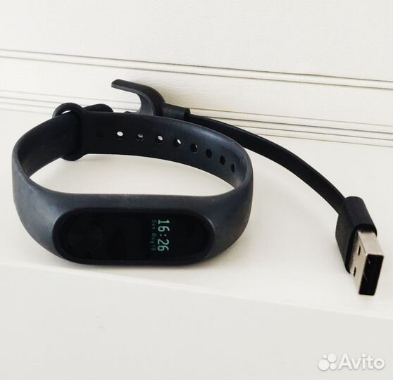 Фитнес браслет Xiaomi Mi Band 2