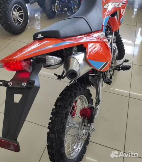 Мотоцикл Roliz asterix кт150-8А-I птс