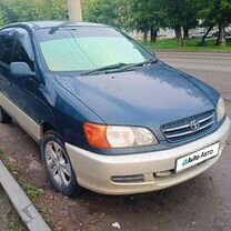 Toyota Ipsum 2.2 AT, 1998, 347 000 км, с пробегом, цена 560 000 руб.