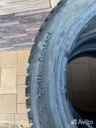 Continental ContiIceContact 215/50 R17