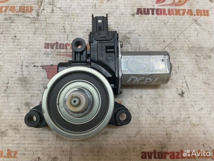 Моторчик стеклоподъемника передний левый Mazda 3