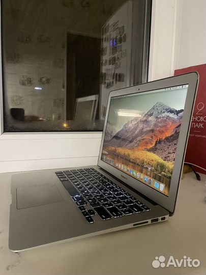 Apple macbook air 2011 core i5 128gb