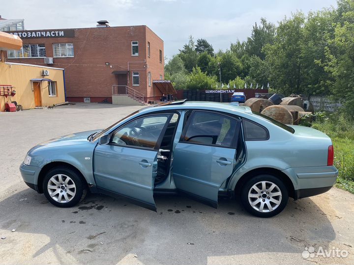 Volkswagen Passat 1.8 AT, 1998, 310 000 км