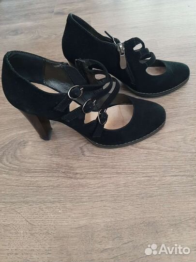 Туфли женские 36 размер черные