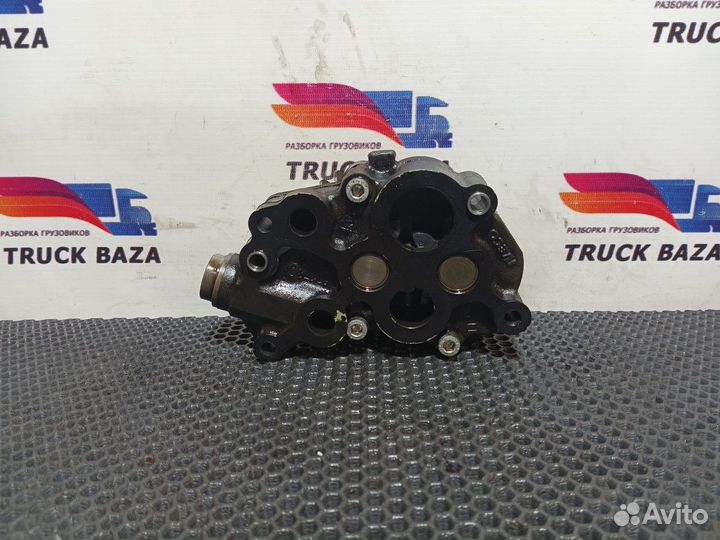 504332653 Насос масляный Iveco Stralis