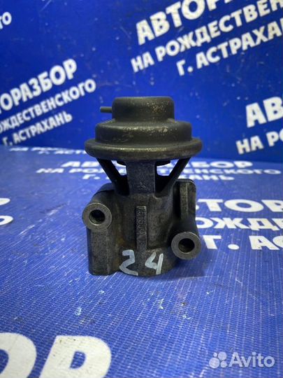 Клапан EGR Mitsubishi Pajero 2 внедорожник 4M40