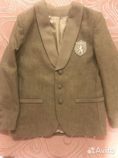 Пиджак для мальчика 128