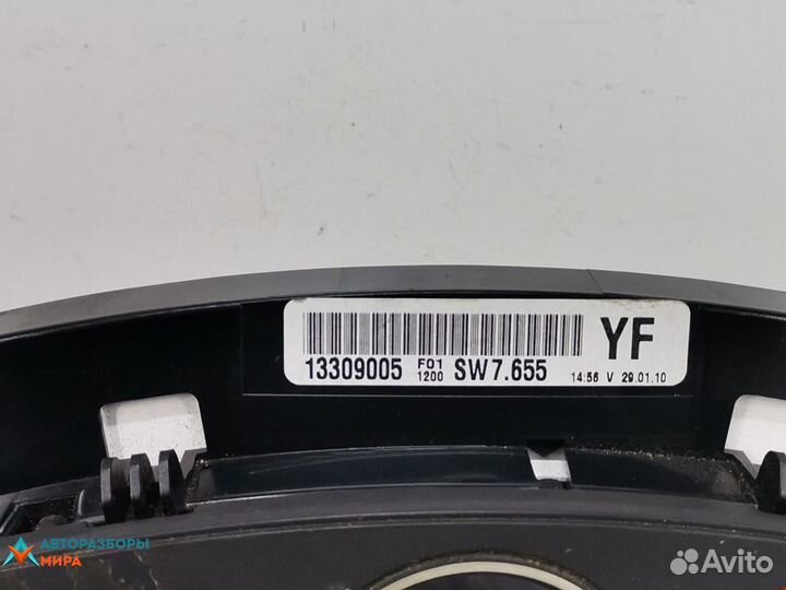 Щиток приборов (приборная панель) Opel Zafira