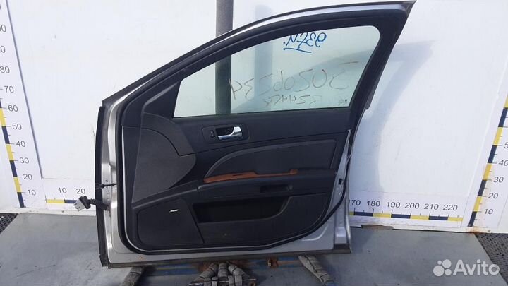 Дверь передняя правая Cadillac STS