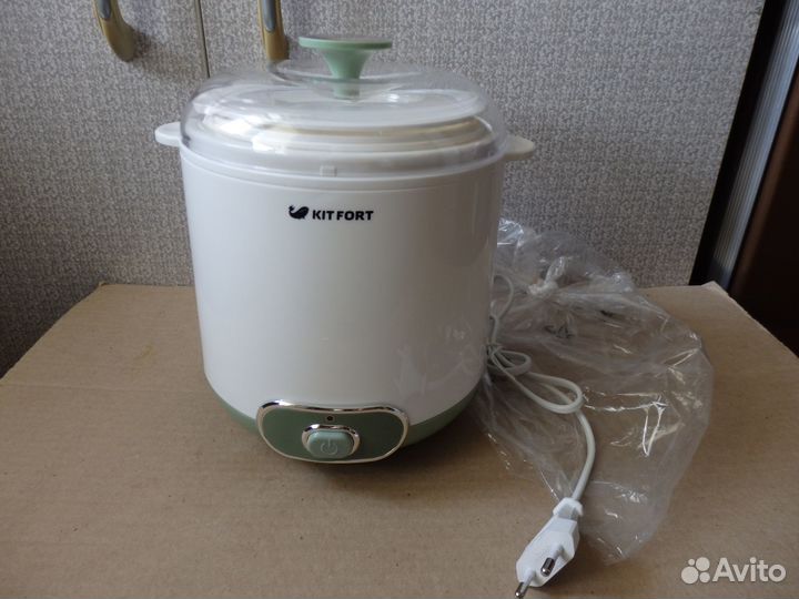 Новая. Йогуртница кт-2005. KIT fort