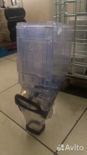 Гравитационный контейнер для сыпучих продуктов