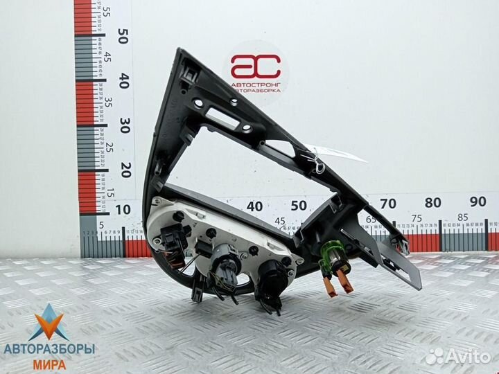 Блок управления печки / климат-контроля Ford Focus