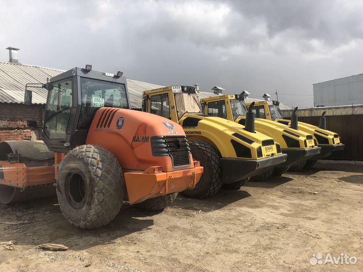 Каток грунтовый