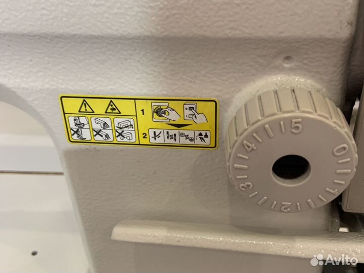 Промышленная швейная машина juki