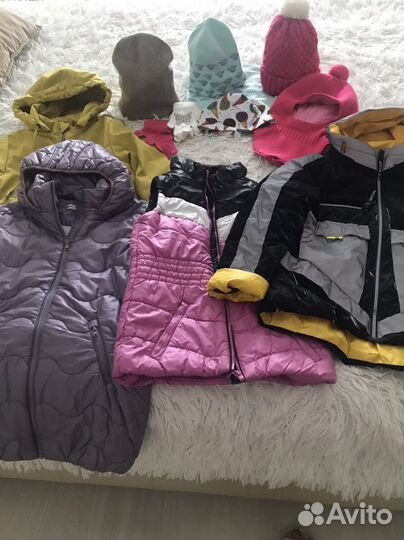 Куртки весенние и желетка на девочку