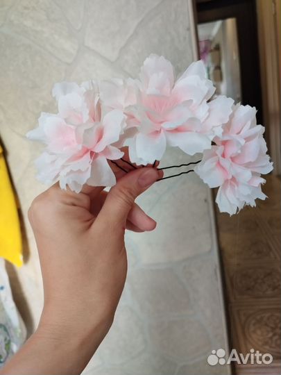 Шпильки для волос