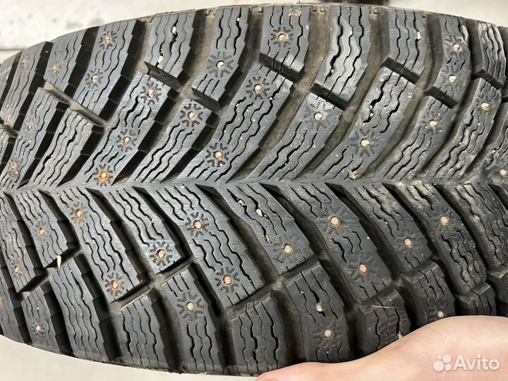 Michelin X-Ice North 4 205/55 R16 96T