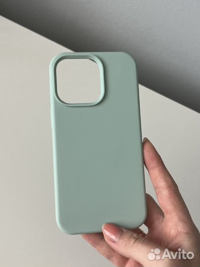 Чехол на iPhone 13 pro