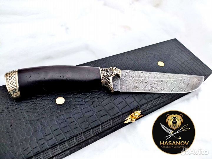 Нож из дамасской стали