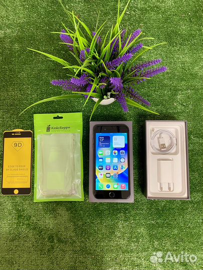 iPhone 8 Plus, 64 ГБ