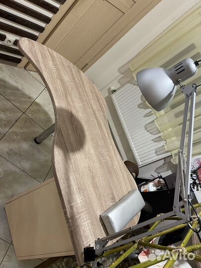 Стол для маникюра