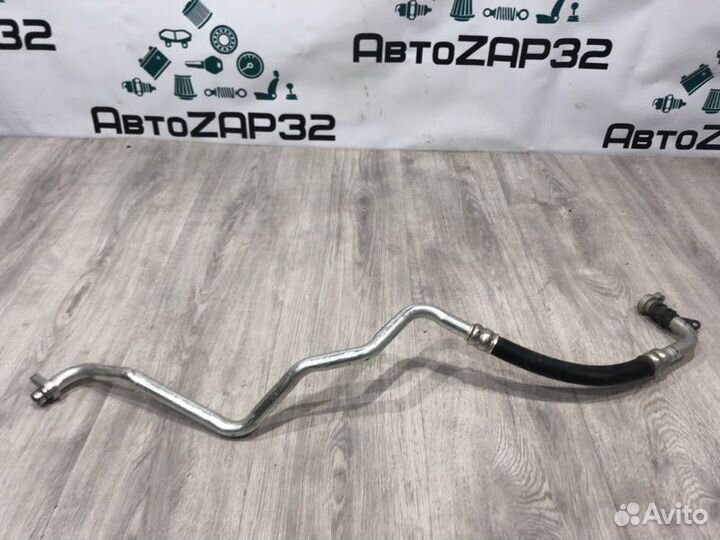 Трубка кондиционера Renault Megane 3 K4M838 2012