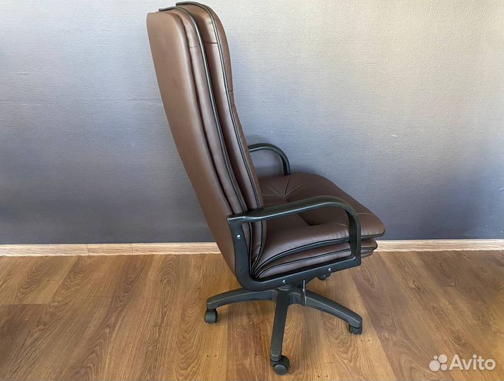 Компьютерное кресло от производителя