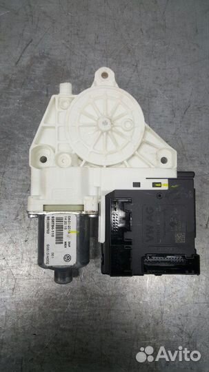 Моторчик стеклоподъемника передний правый