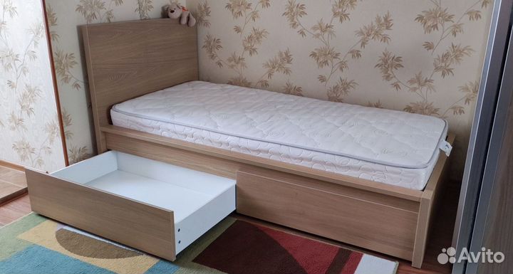 Кровать Икеа varma 90*200 с ящиками